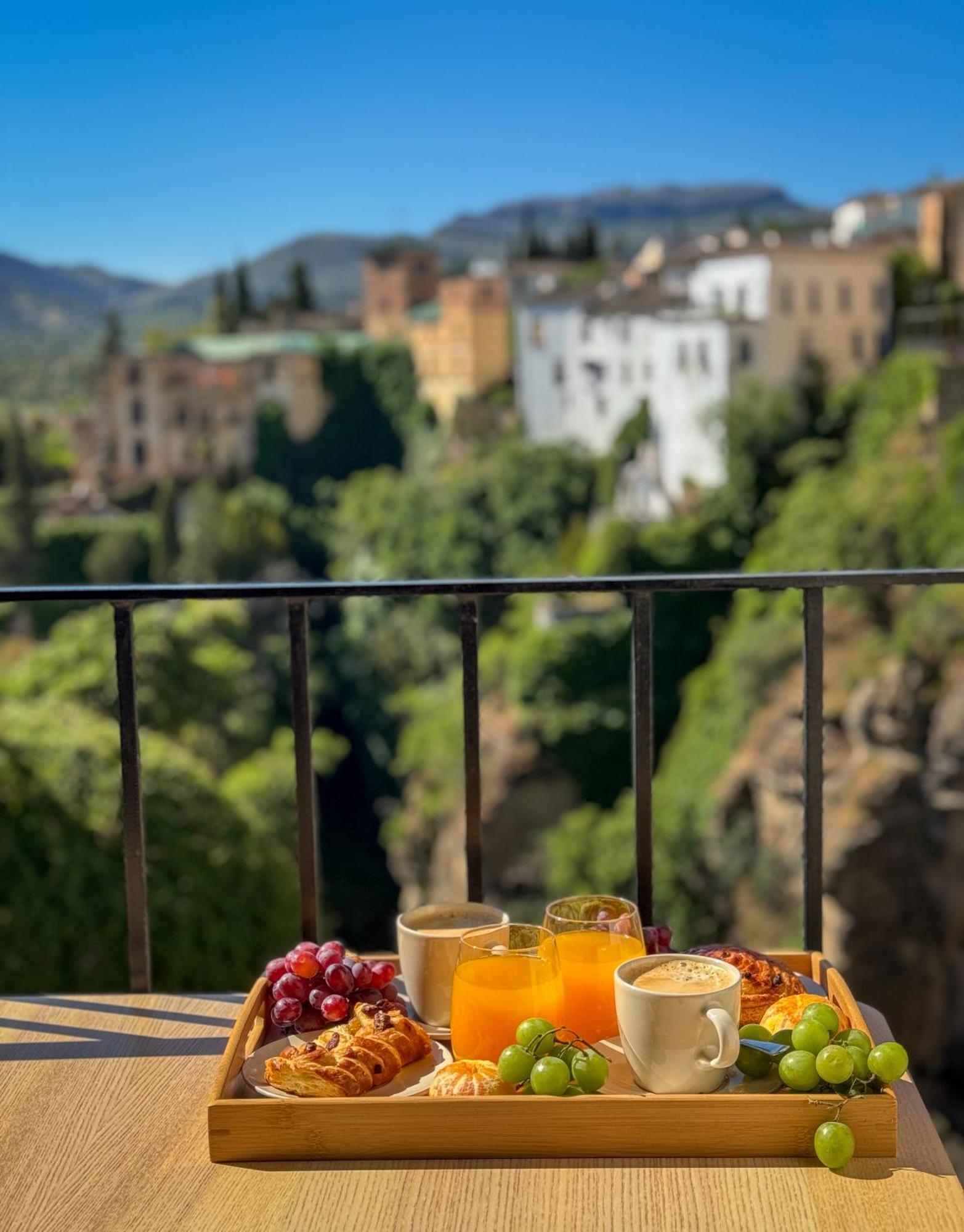 Las Vistas - Ronda Residence Ронда Екстериор снимка